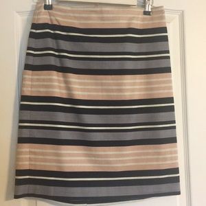 Multi colored Ann Taylor skirt.